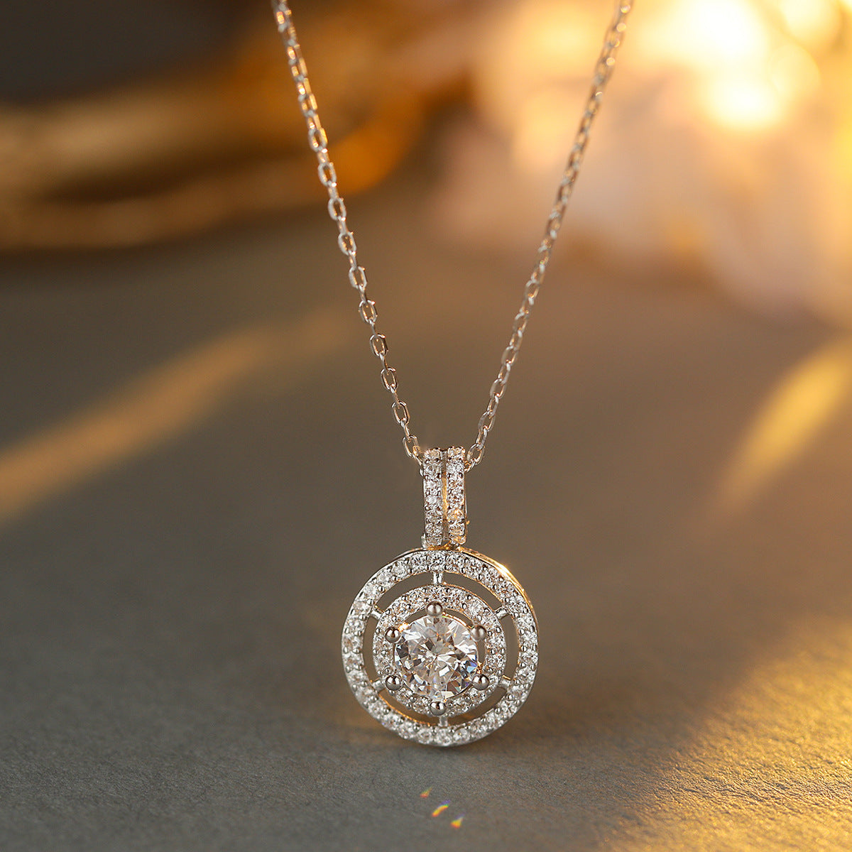 S925 Sterling Silver Halo Round C/Z Pendant Necklace