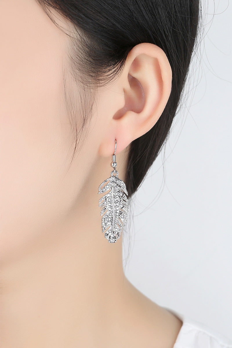 Sparkly Feathers Necklace and Earrings Set