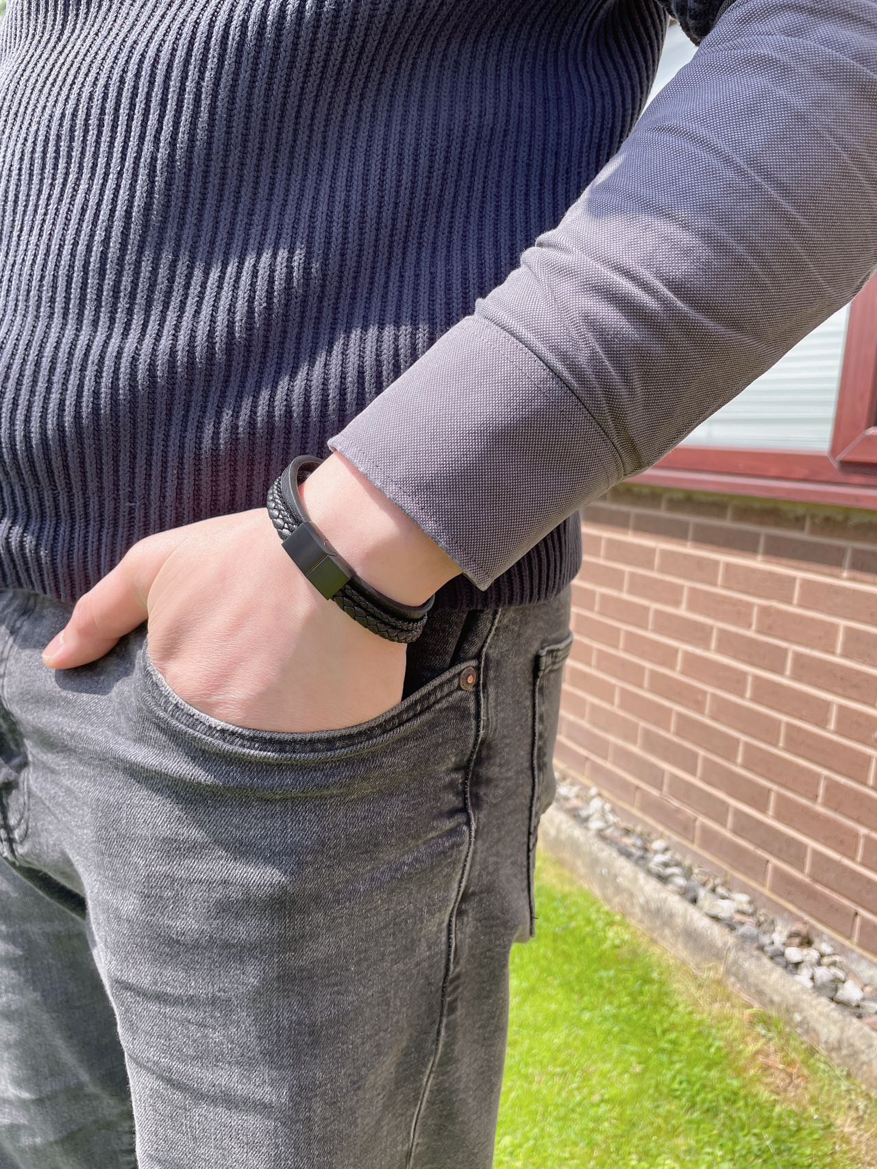 Fashionable 3-Layer Men’s Braised Black Leather Stainless Steel Bracelet