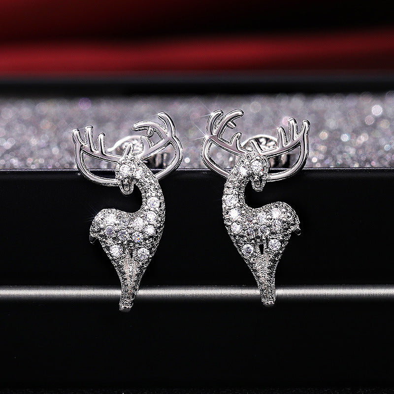 Beautiful Shinny Women Reindeer Stud Earrings