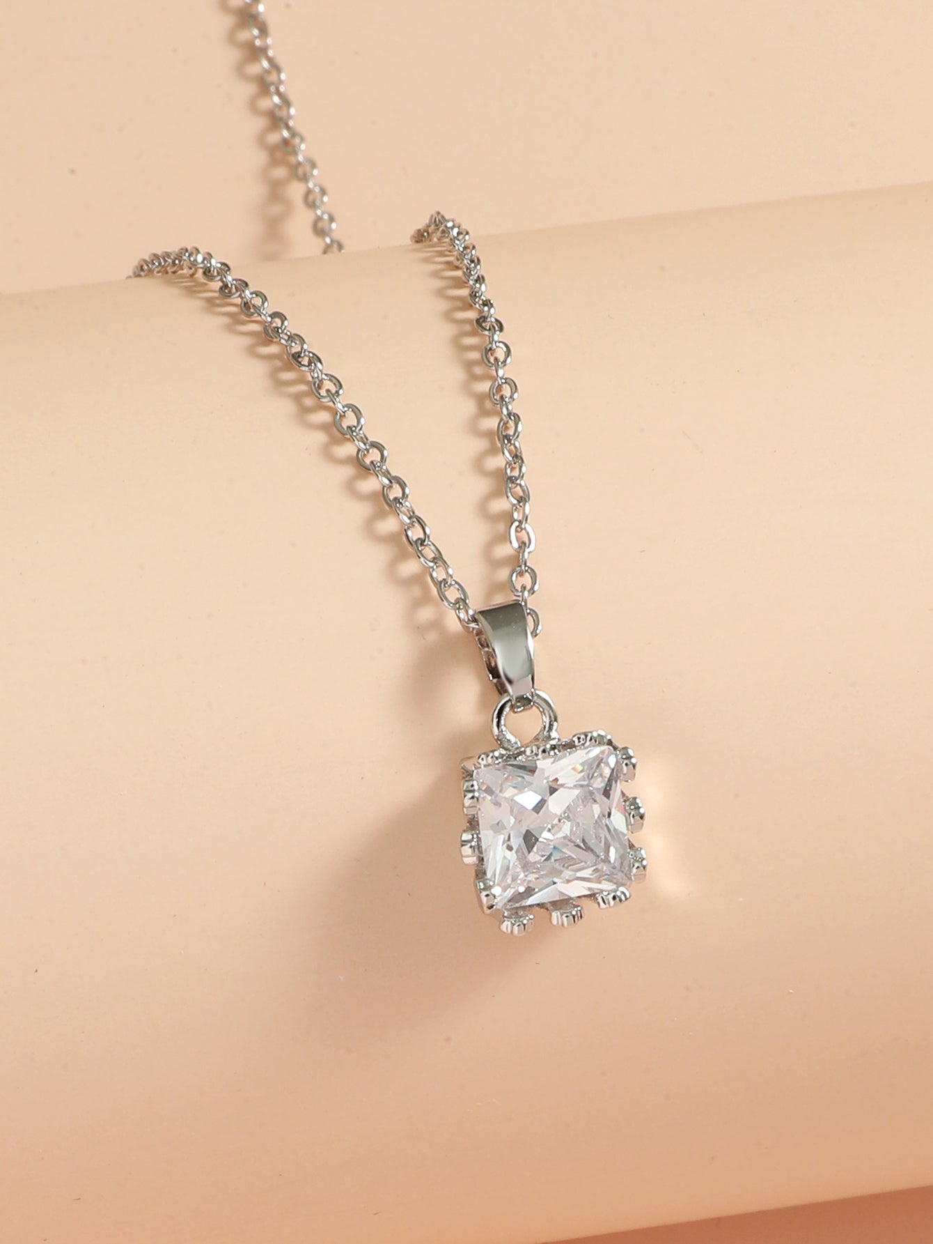 Princess Cut Solitaire Crystal Pendant Necklace – Gold or Silver