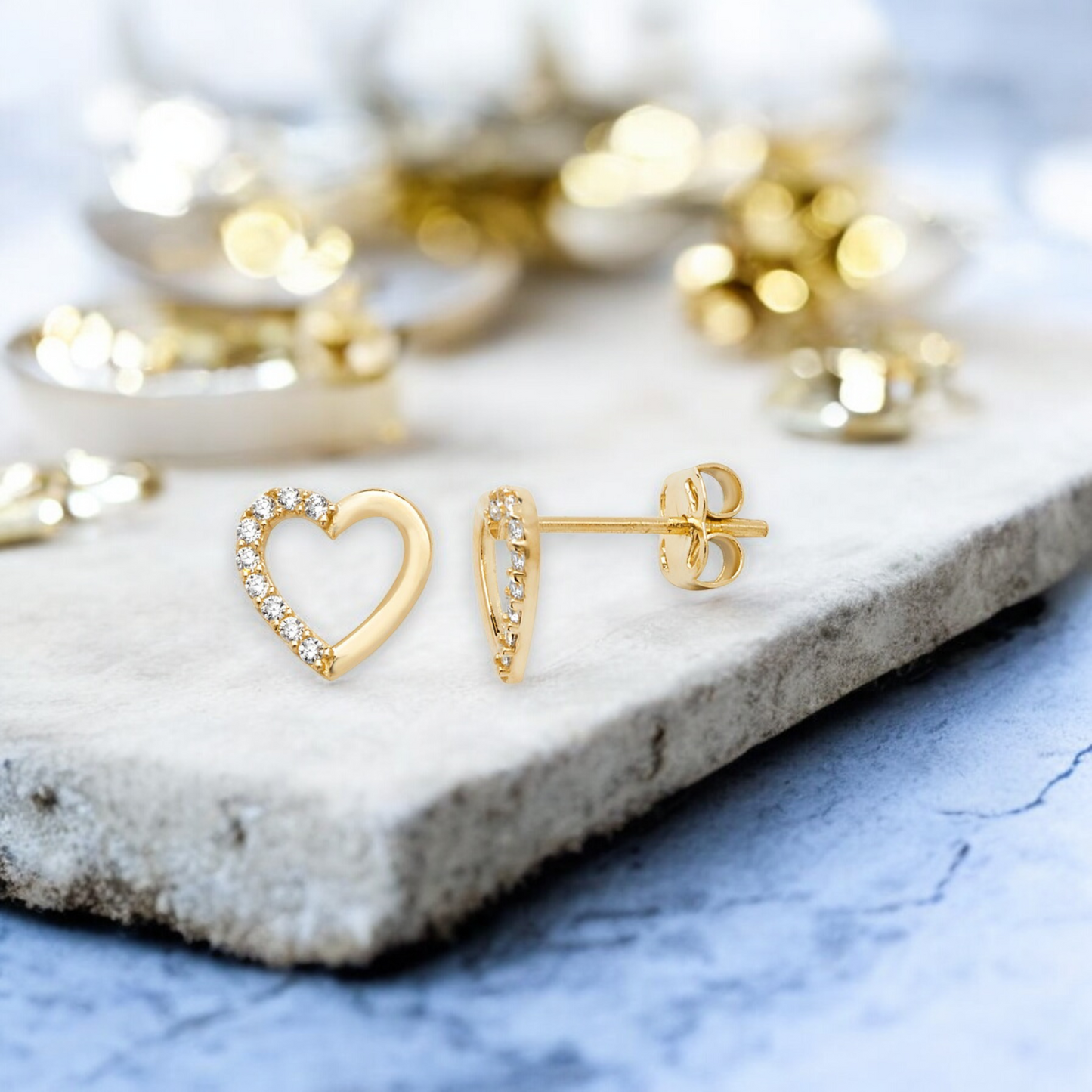 9ct Yelow Gold C/Z 7mm Heart Stud Earrings
