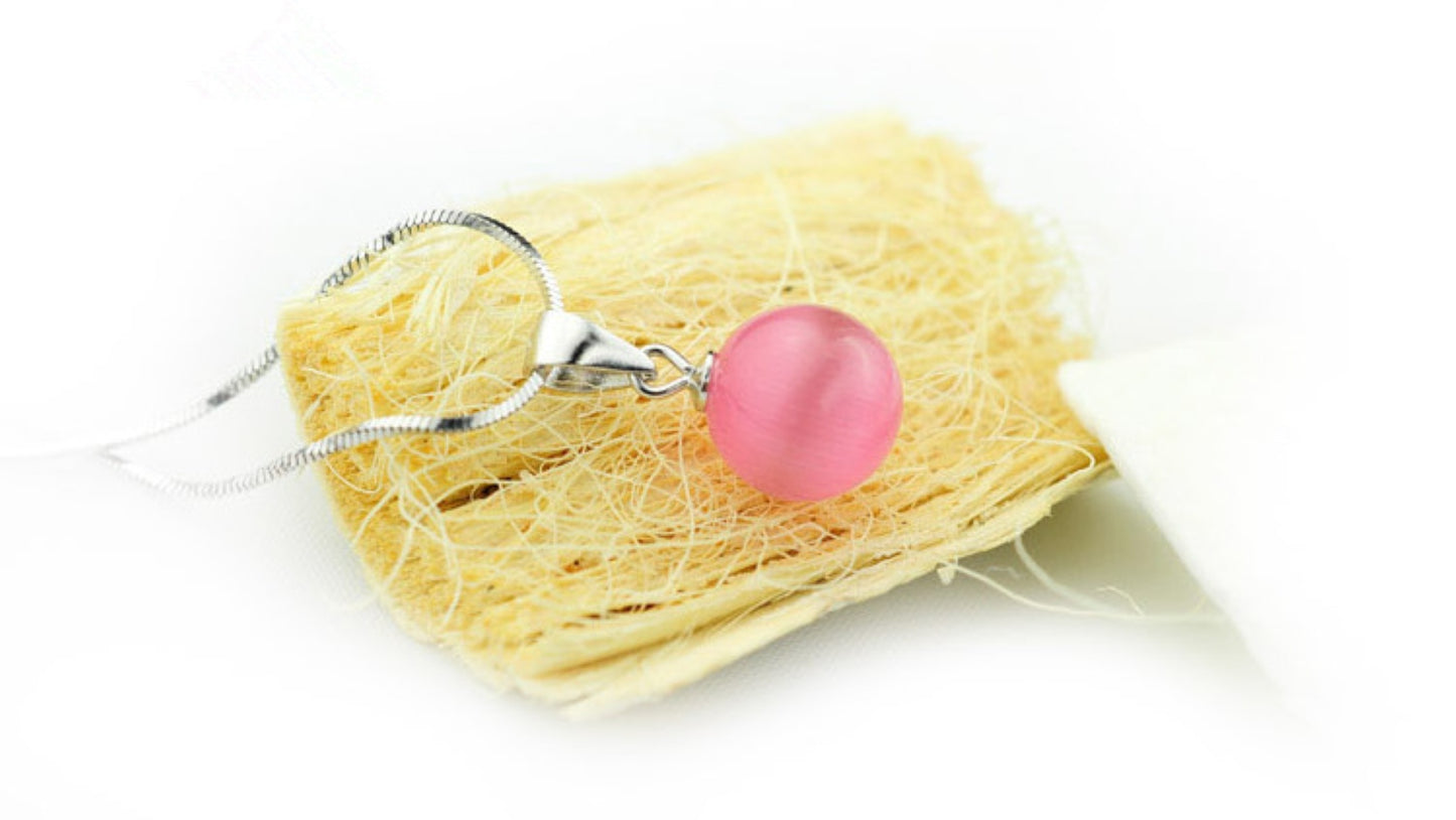 925 Sterling Silver Classic Round Pink Opal Stone Pendant Necklace