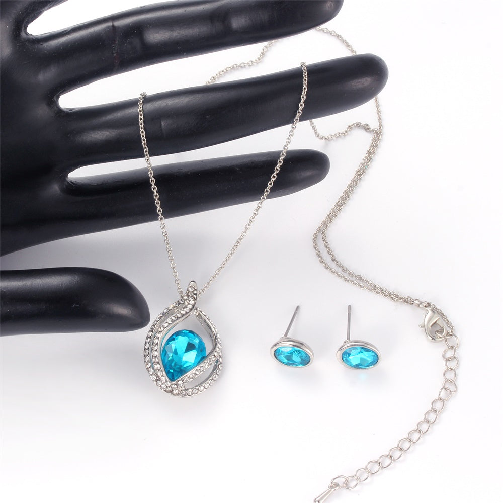 Sparkling Aqua Necklace & Earrings Set