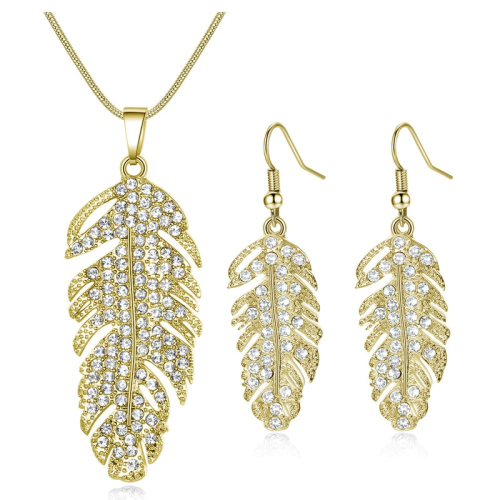 Sparkly Feathers Necklace and Earrings Set