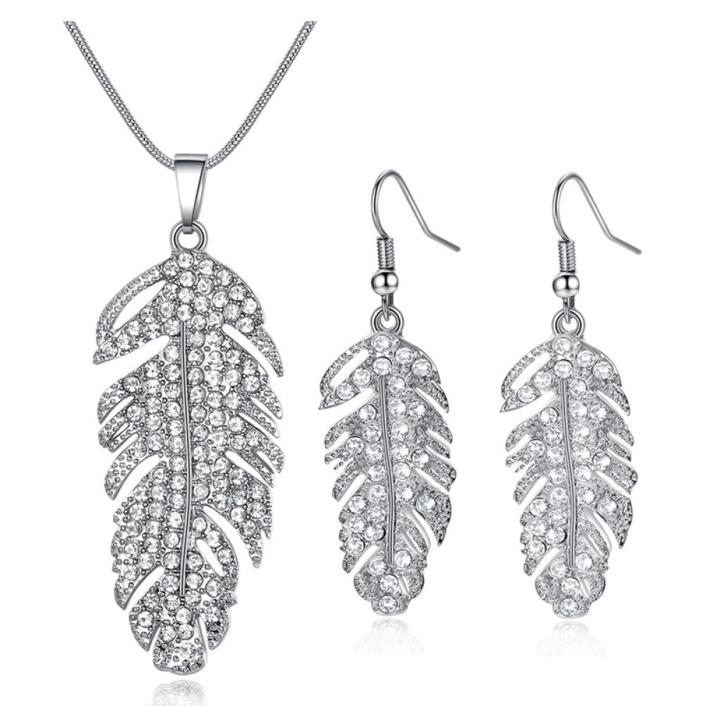 Sparkly Feathers Necklace and Earrings Set