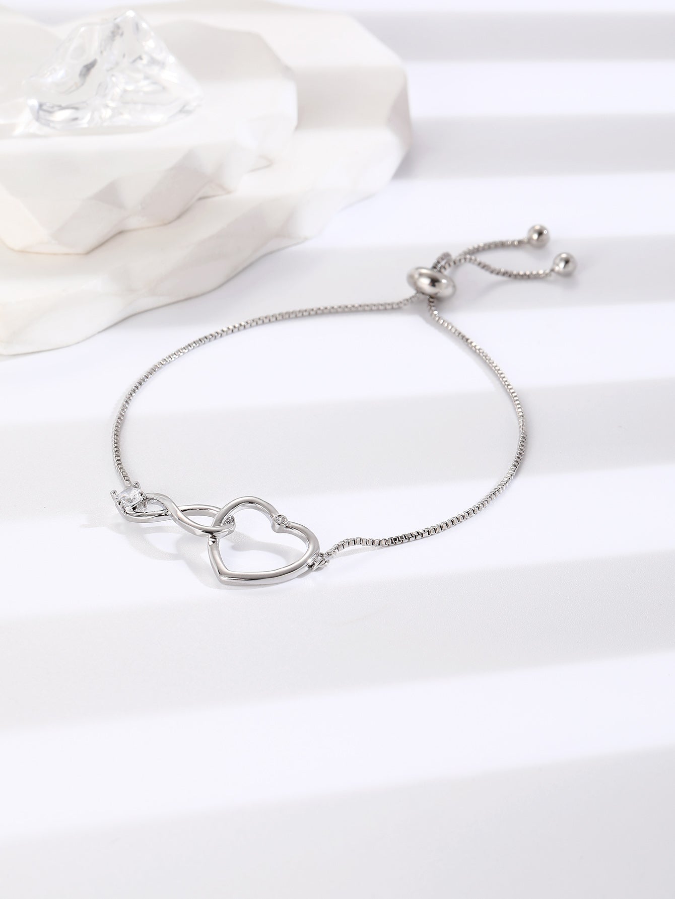 Exquisite Women Adjustable Infinity Heart Bracelets with Premium Crystal