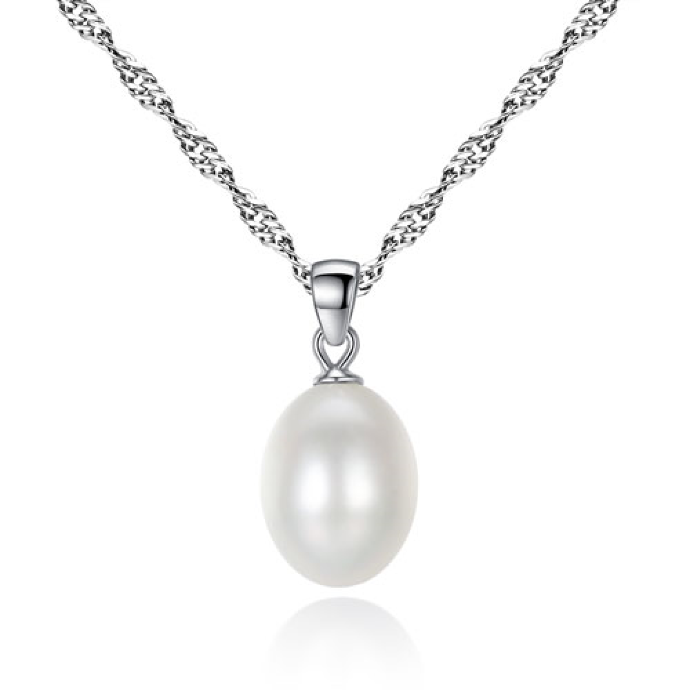 Stunning Freshwater Pearl Pendant Necklace