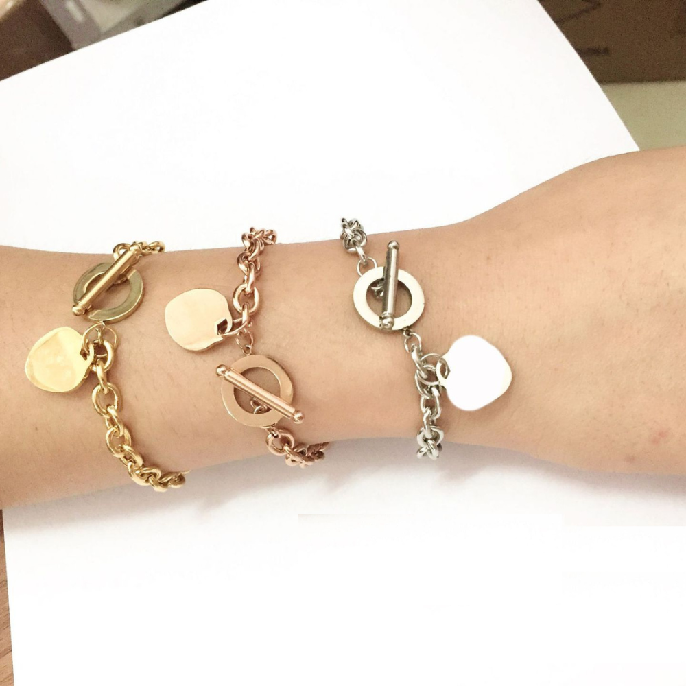 Exquisite Heart Charms Bracelet Toggle Clasp