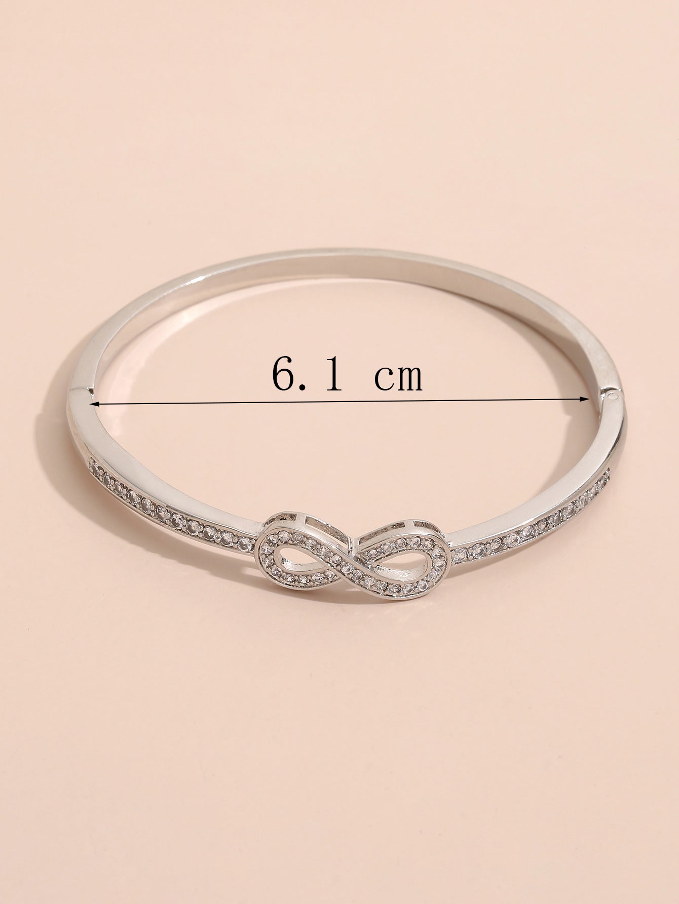 Crystal Filled Infinity Bangle – Rosegold or Silver