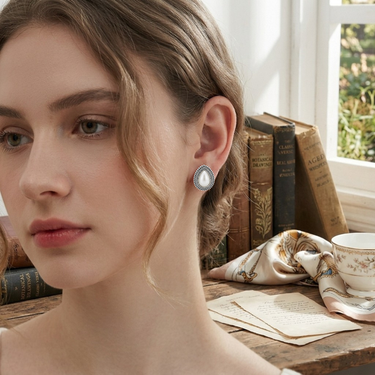 Pearl Teardrop Non Pierced Clip on Stud Earrings