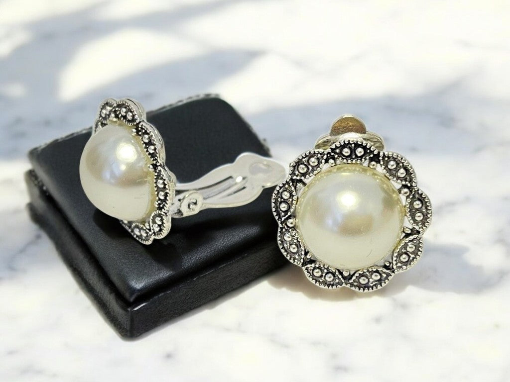 Pearl Round Non Pierced Clip on Stud Earrings