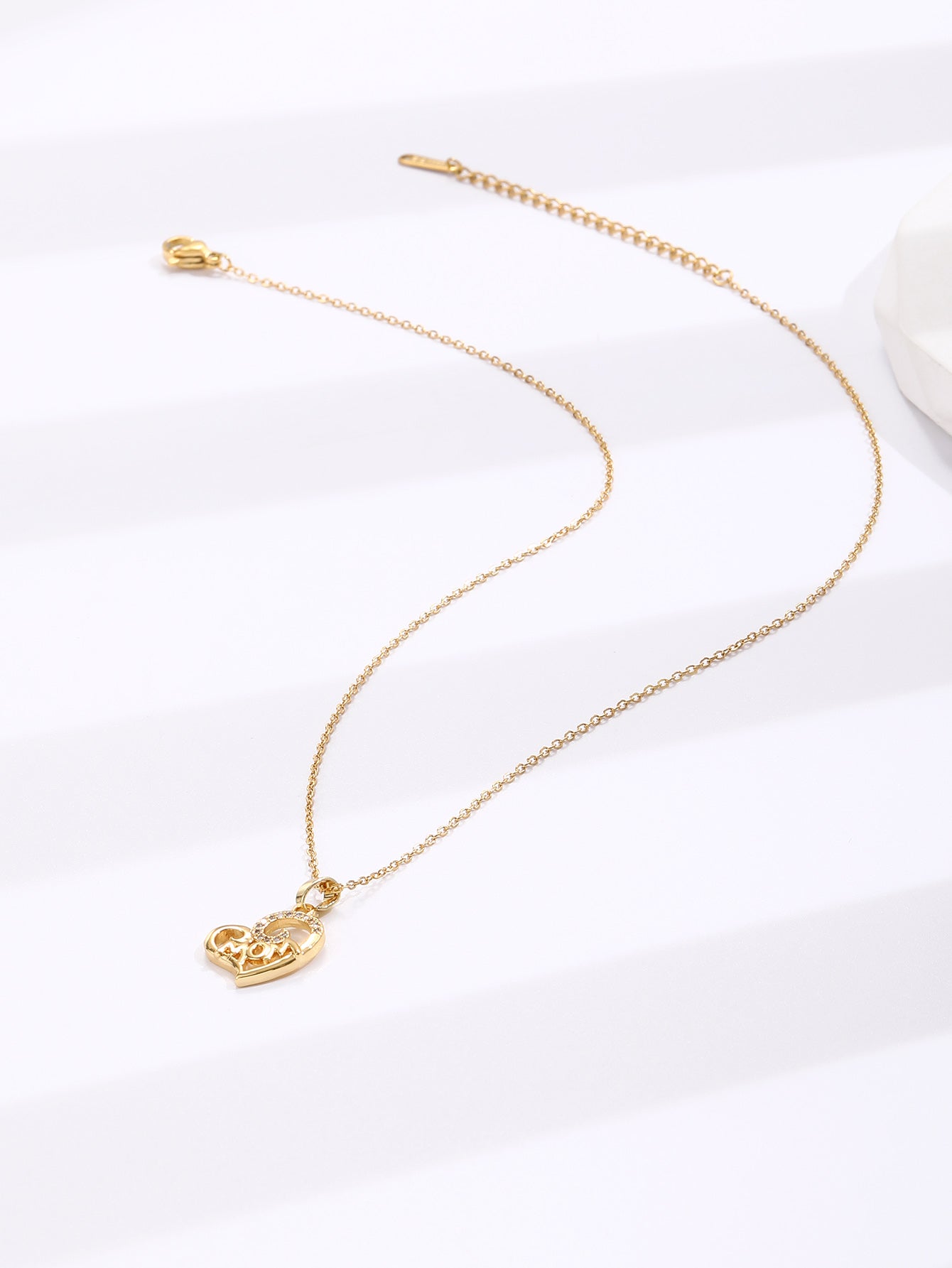 MUM Heart Zircon Crystals Gold Tone Pendant Necklace