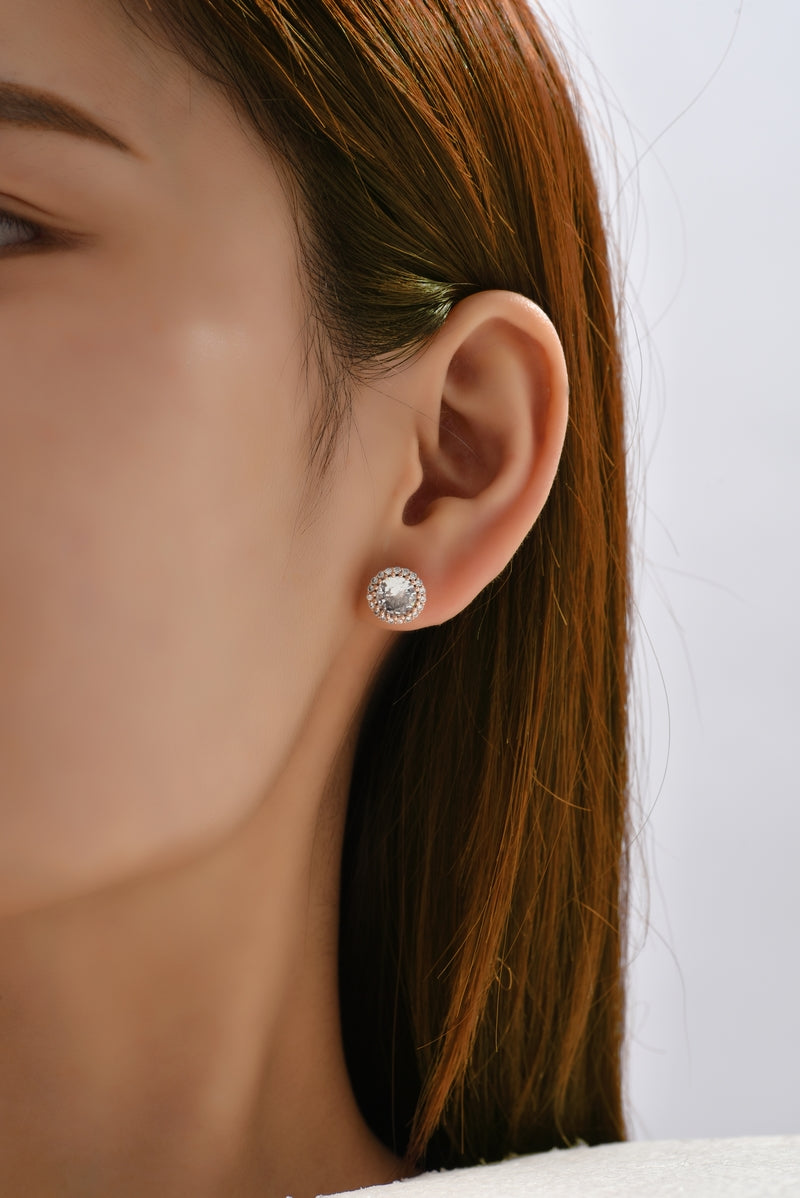 Clear Crystal Cubic Zirconia Round Stud Earrings in Silver Tone or Rosegold Tone