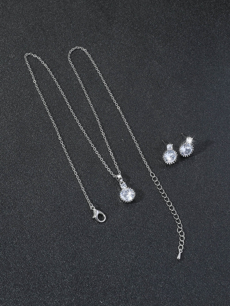 Elegant Sparkling Round Crystal Pendant Necklace and Stud Earrings Set