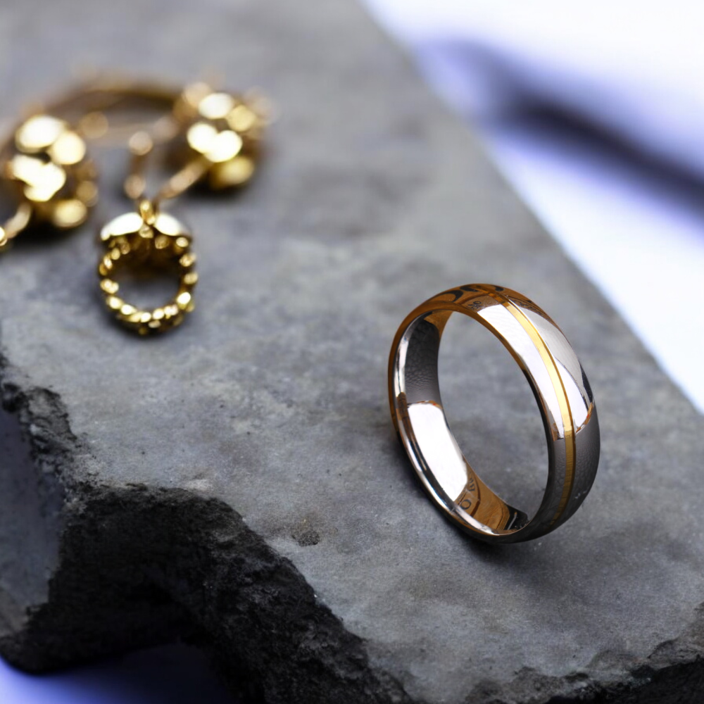 Men’s 24K Gold and Silver Plated Band Wedding Ring