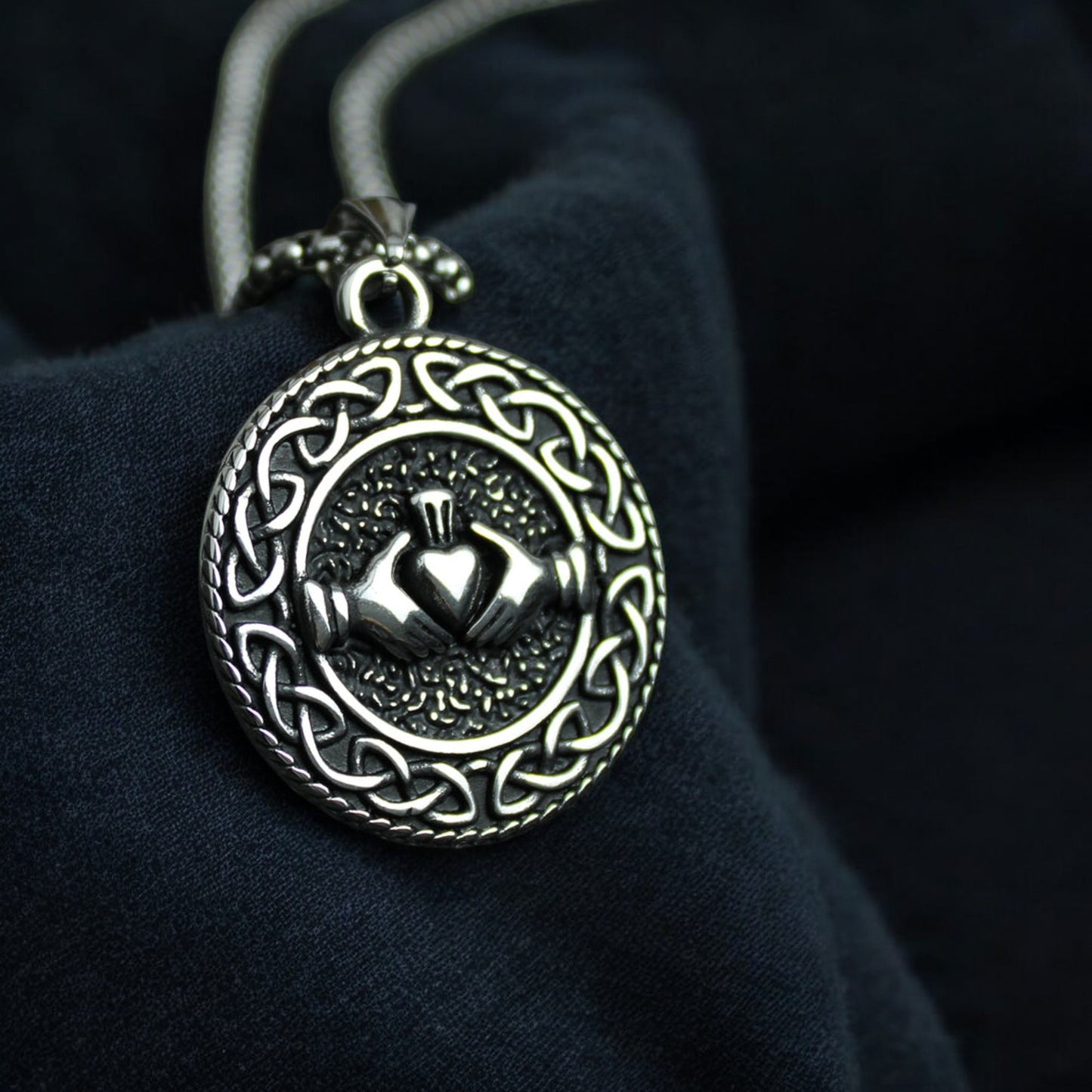 Men's Celtic Knot Claddagh Round Stainless Steel Pendant Necklace