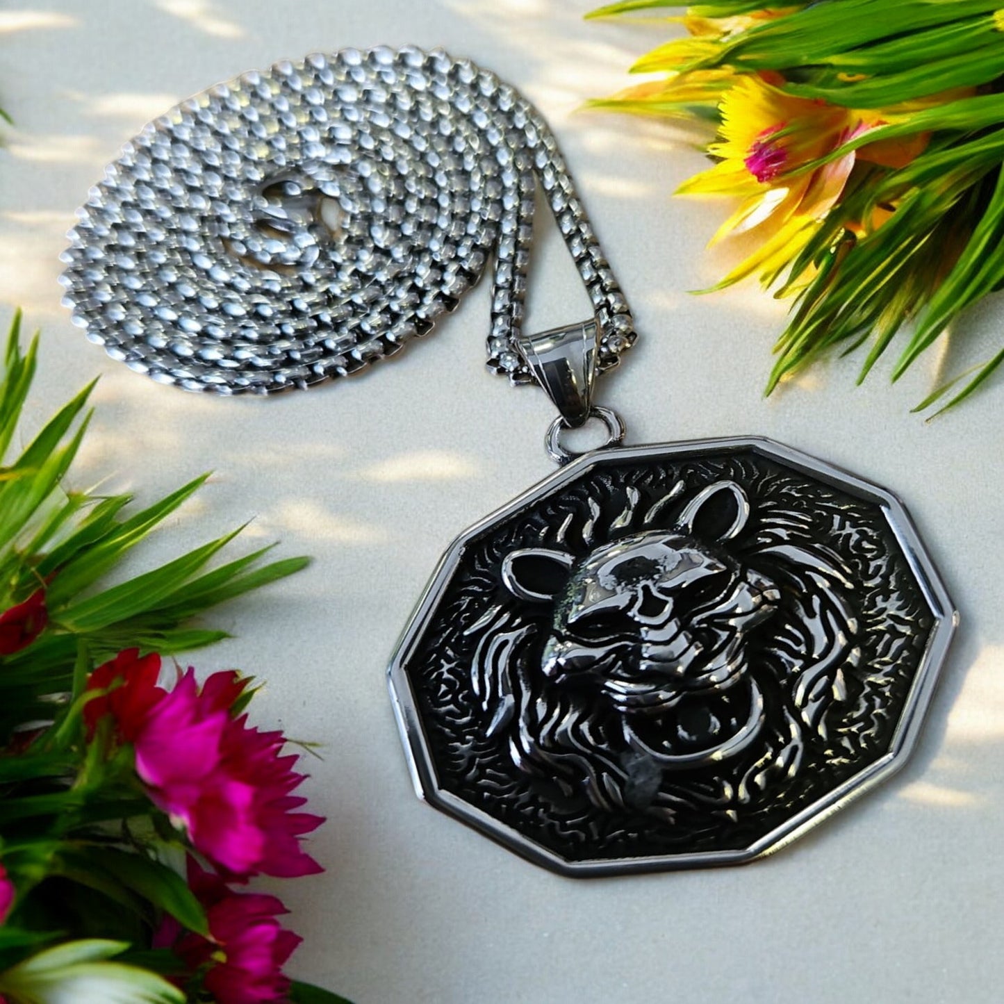 Men's Domineering Lion Head Stainless Steel Pendant Necklace