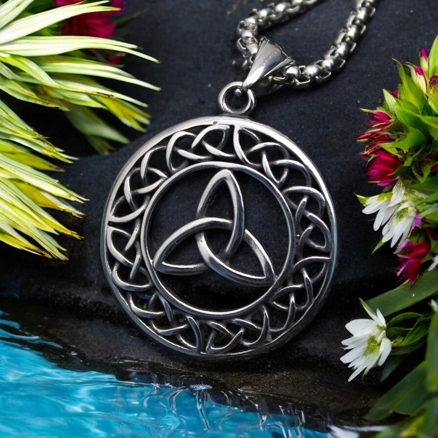 Men's Celtic Trinity Knot Stainless Steel Round Pendant Necklace