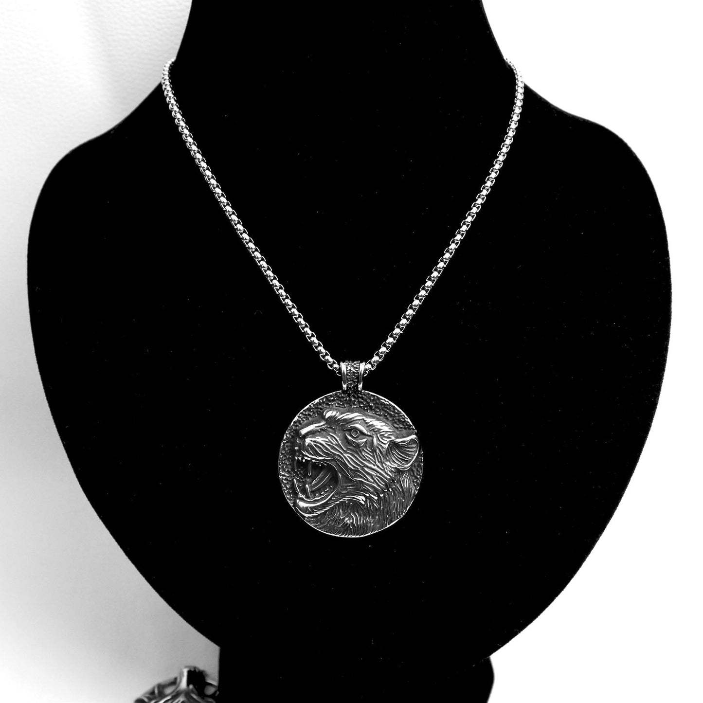 Men's 3D Leopard Panter Head Stainless Steel Pendant Necklace