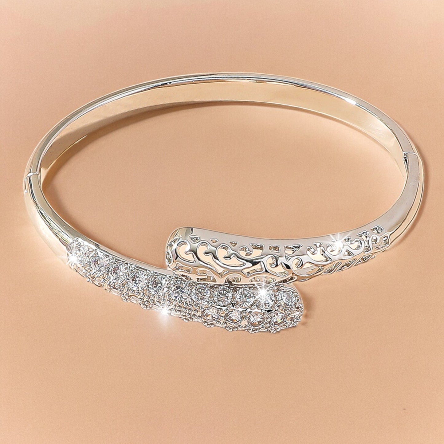 Women Tree Pattern Crystal Bangle in Silver Tone