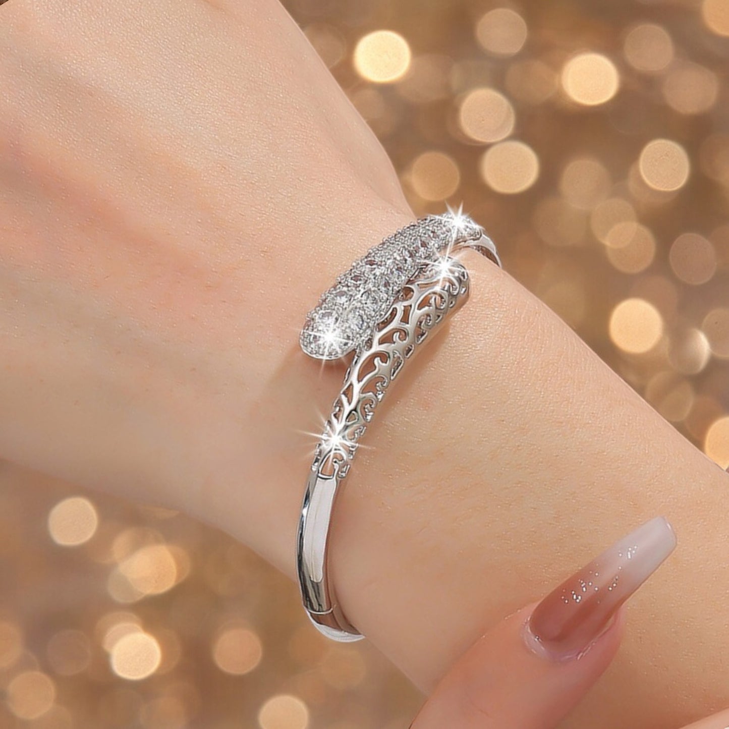 Women Tree Pattern Crystal Bangle in Silver Tone