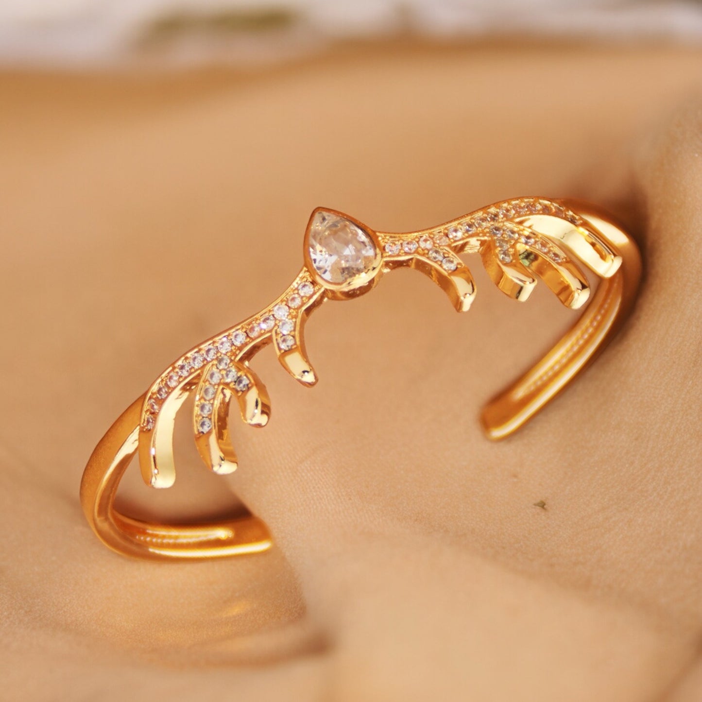 Women Sparkly Crystal Deer Antler Bangle in Gold Tone
