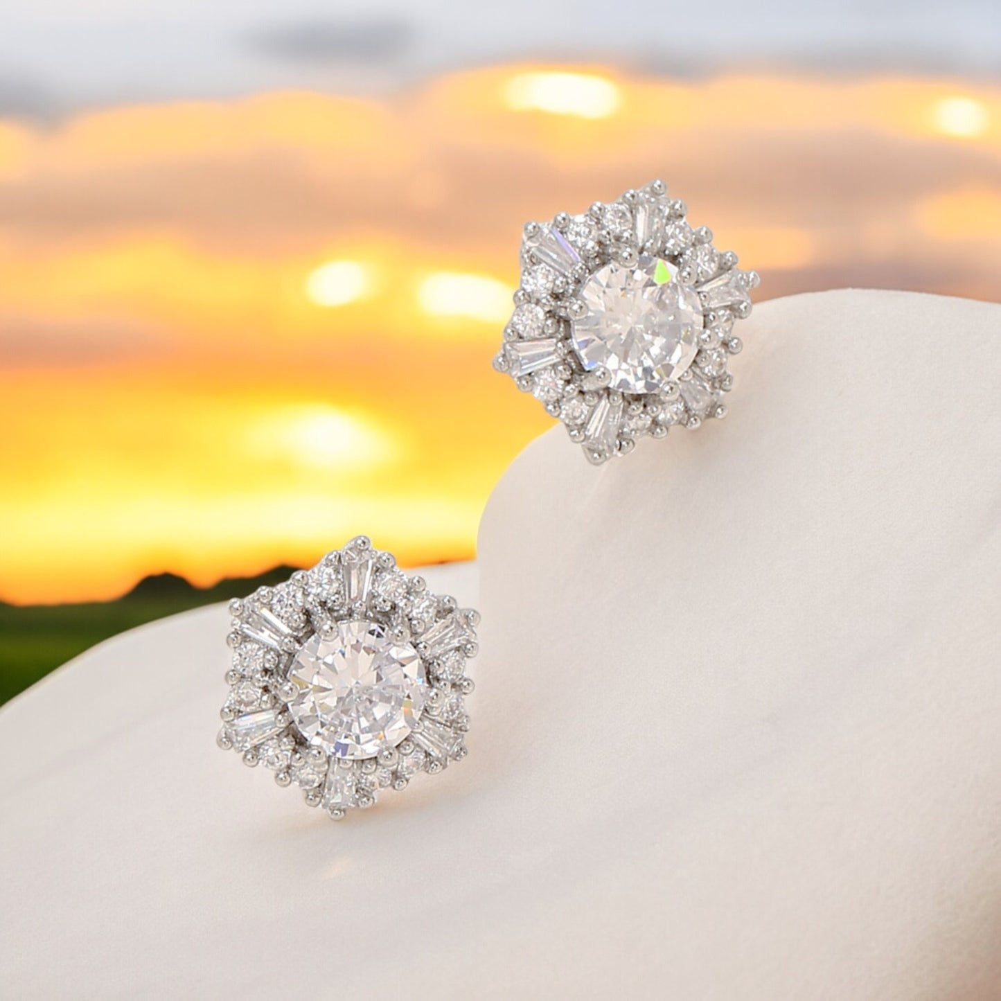 Women Elegant Crystal Flower Cluster Stud Earrings