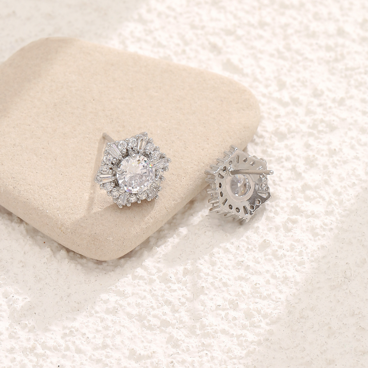 Women Elegant Crystal Flower Cluster Stud Earrings