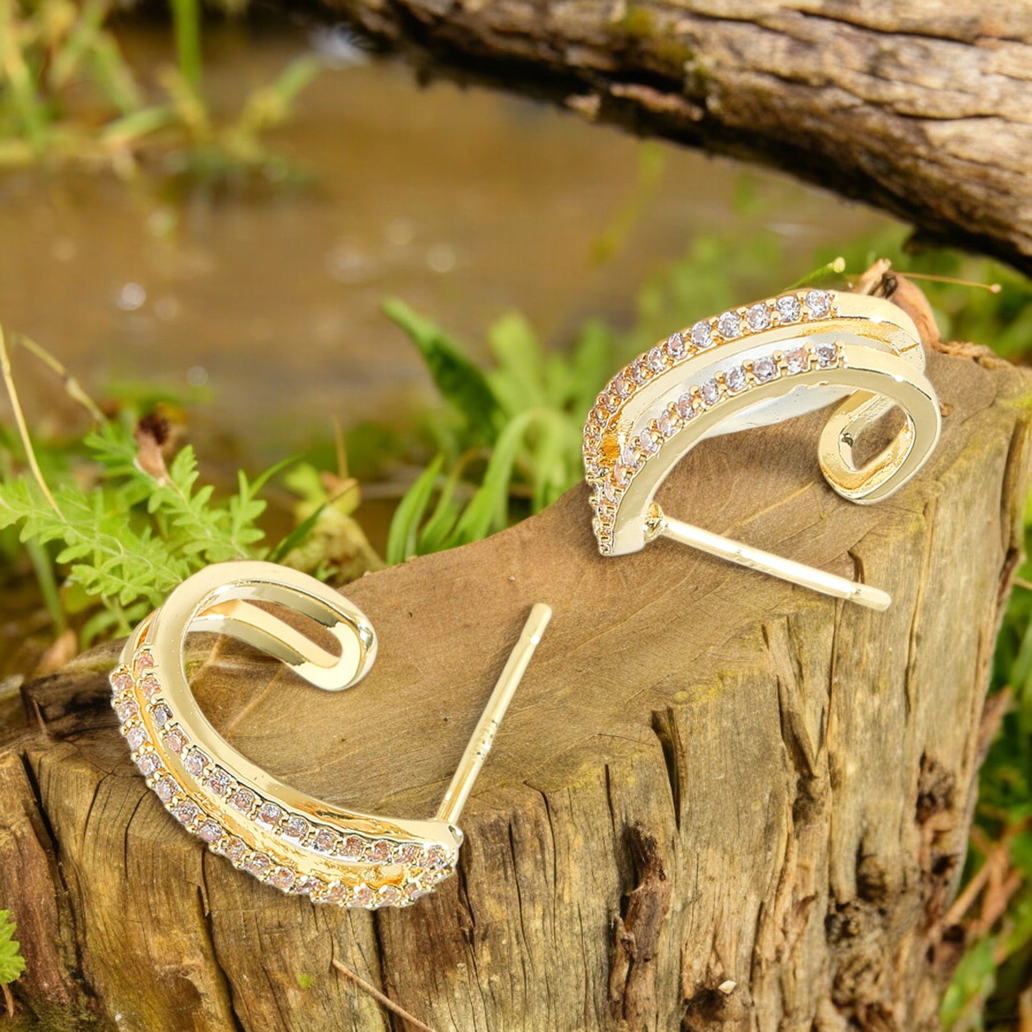 Double Crystal Band Stud Earring in Gold Tone