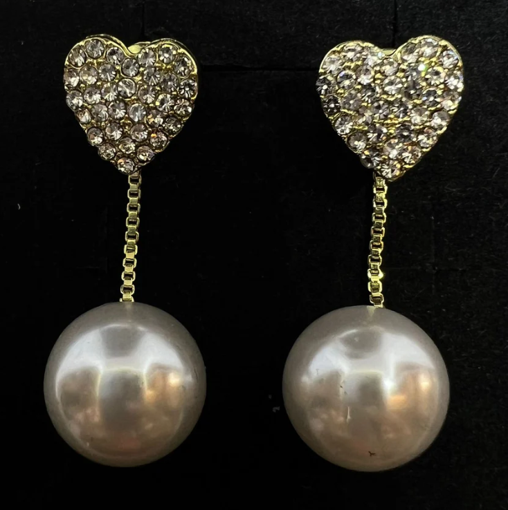 Beautiful Faux Peal Earrings with Crystal Heart