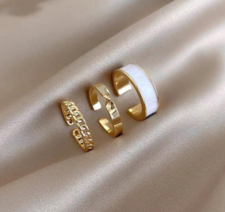 Women Engagement Adjustable Rings Set in Gold Tone