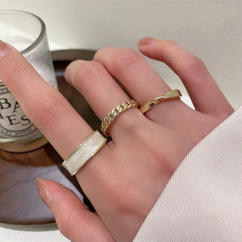 Women Engagement Adjustable Rings Set in Gold Tone