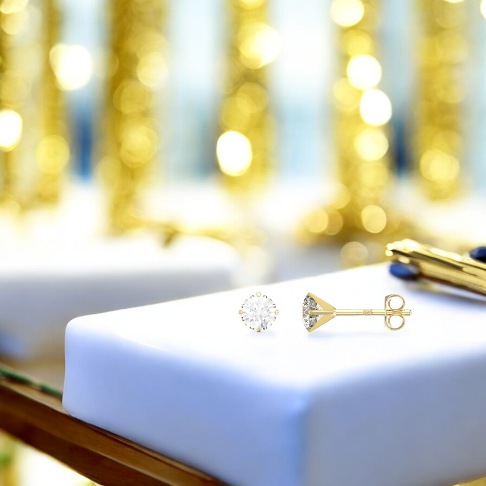 9ct Yellow Gold C/Z 4mm Stud Earrings