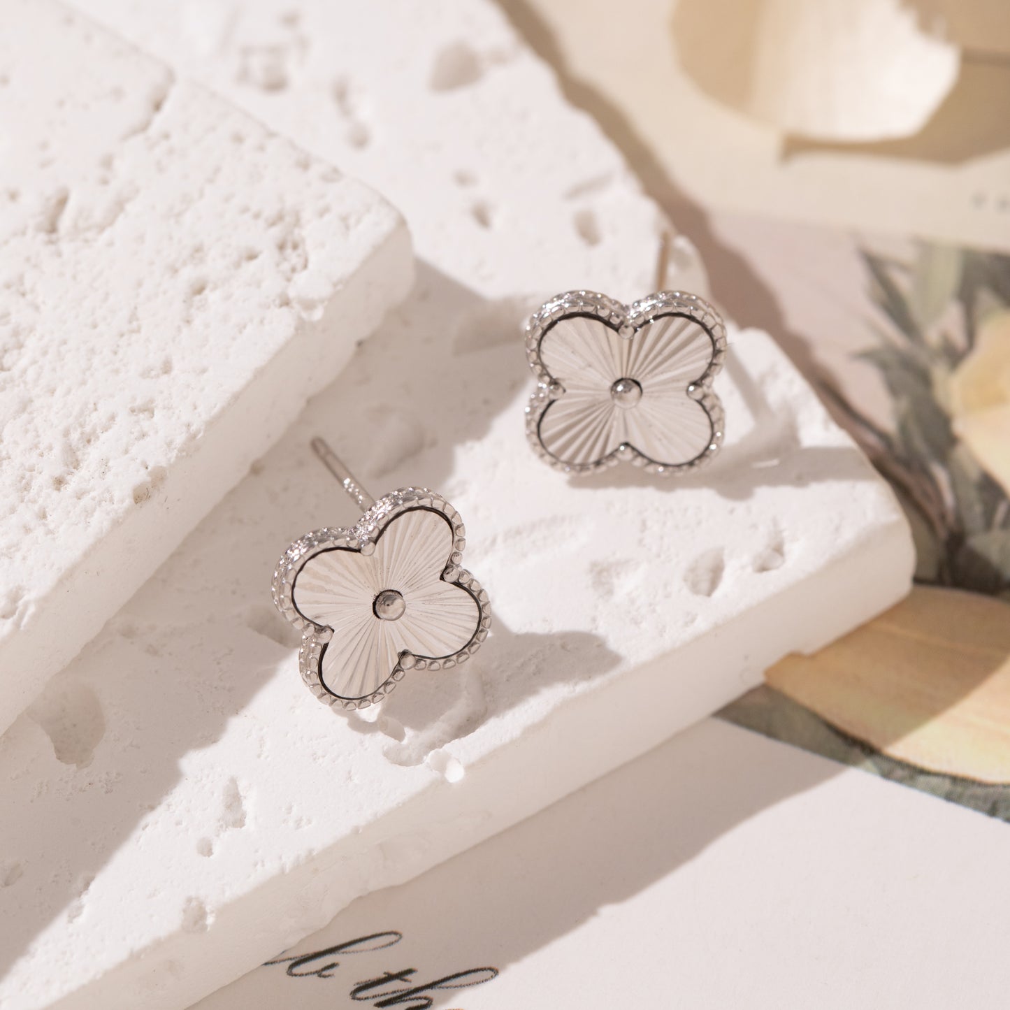 S925 Sterling Silver Clover Four Leaf Earrings White Gold 14K Yellow Gold Plated