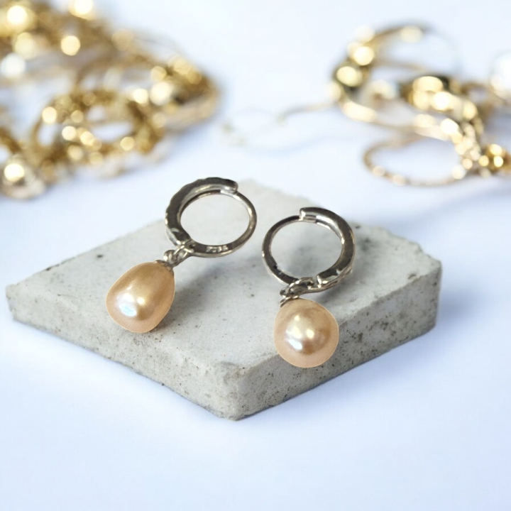 Sterling Silver Freshwater Pearl Drop Earrings