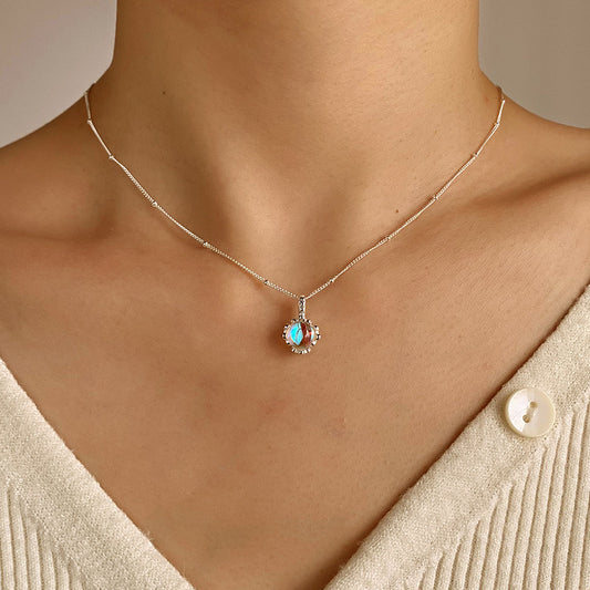 Sterling Silver Moonstone Pendant Necklace