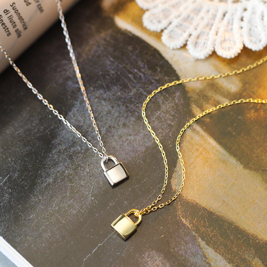 S925 Sterling Silver Dainty Lock Pendant Necklace