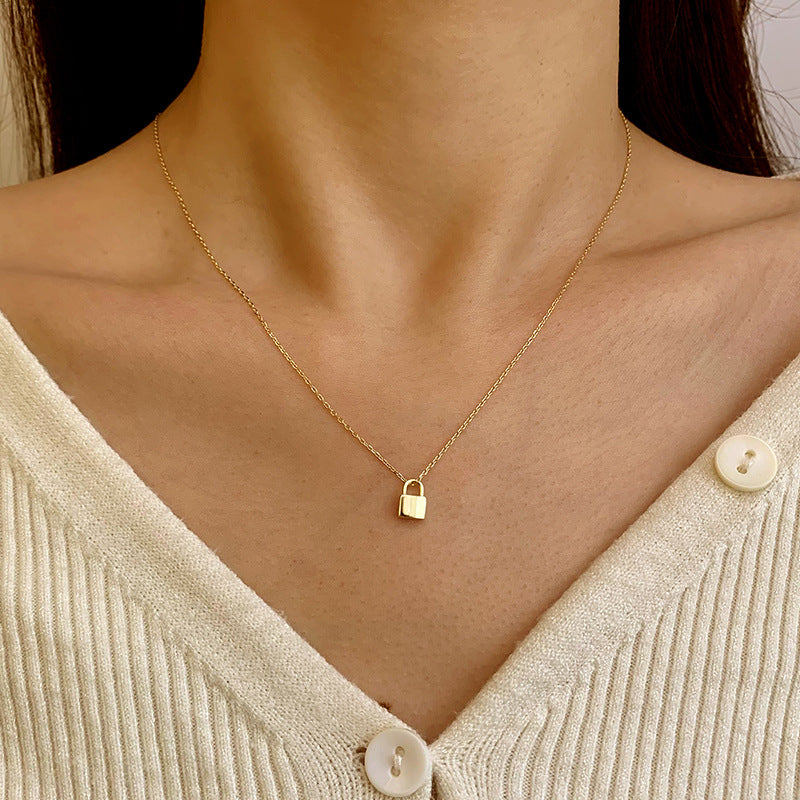 S925 Sterling Silver Dainty Lock Pendant Necklace