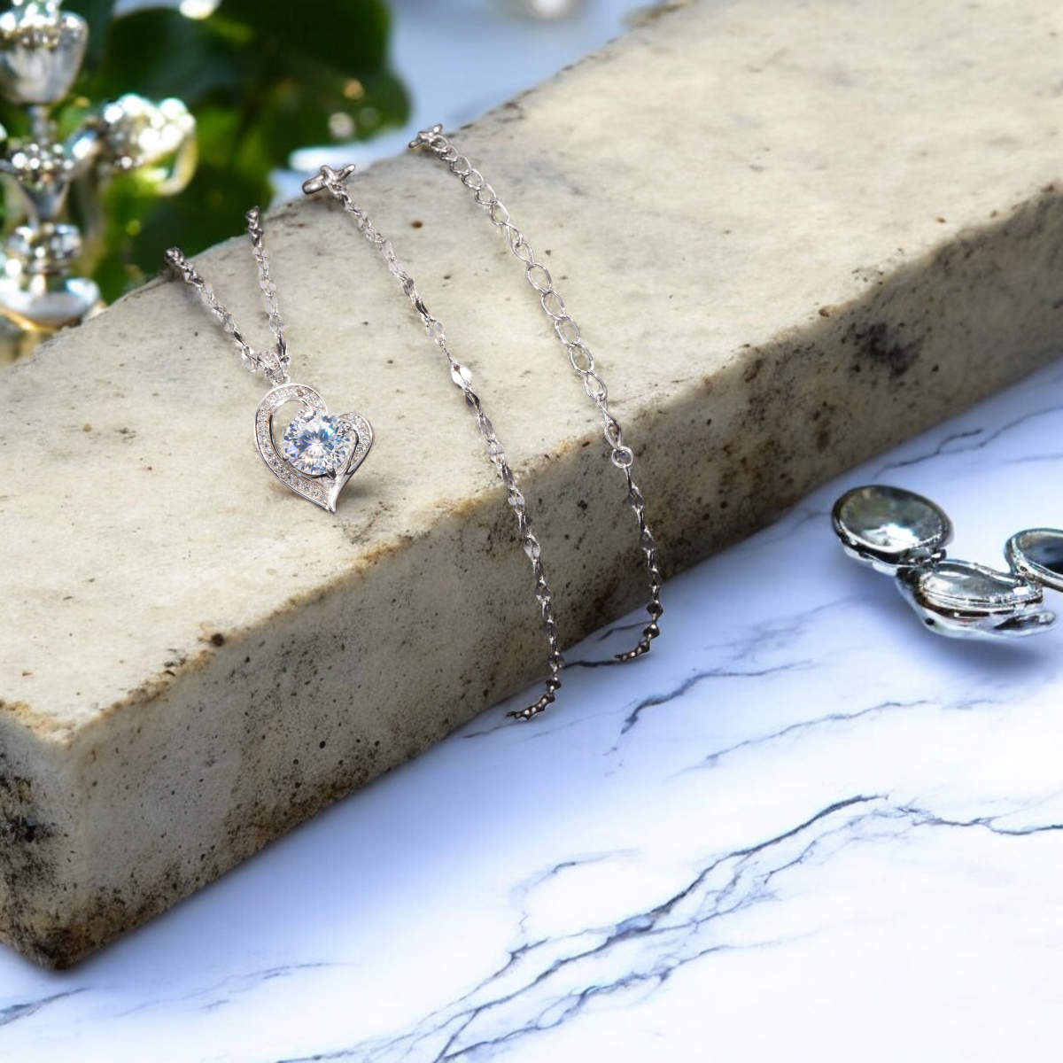 To My Mum S925 Sterling Silver Heart Moissanite 1 Carat Pendant Necklace