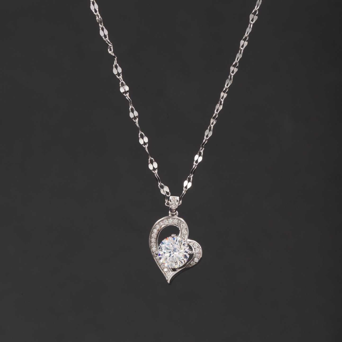 Sterling Silver Heart Moissanite 1 Carat Pendant Necklace