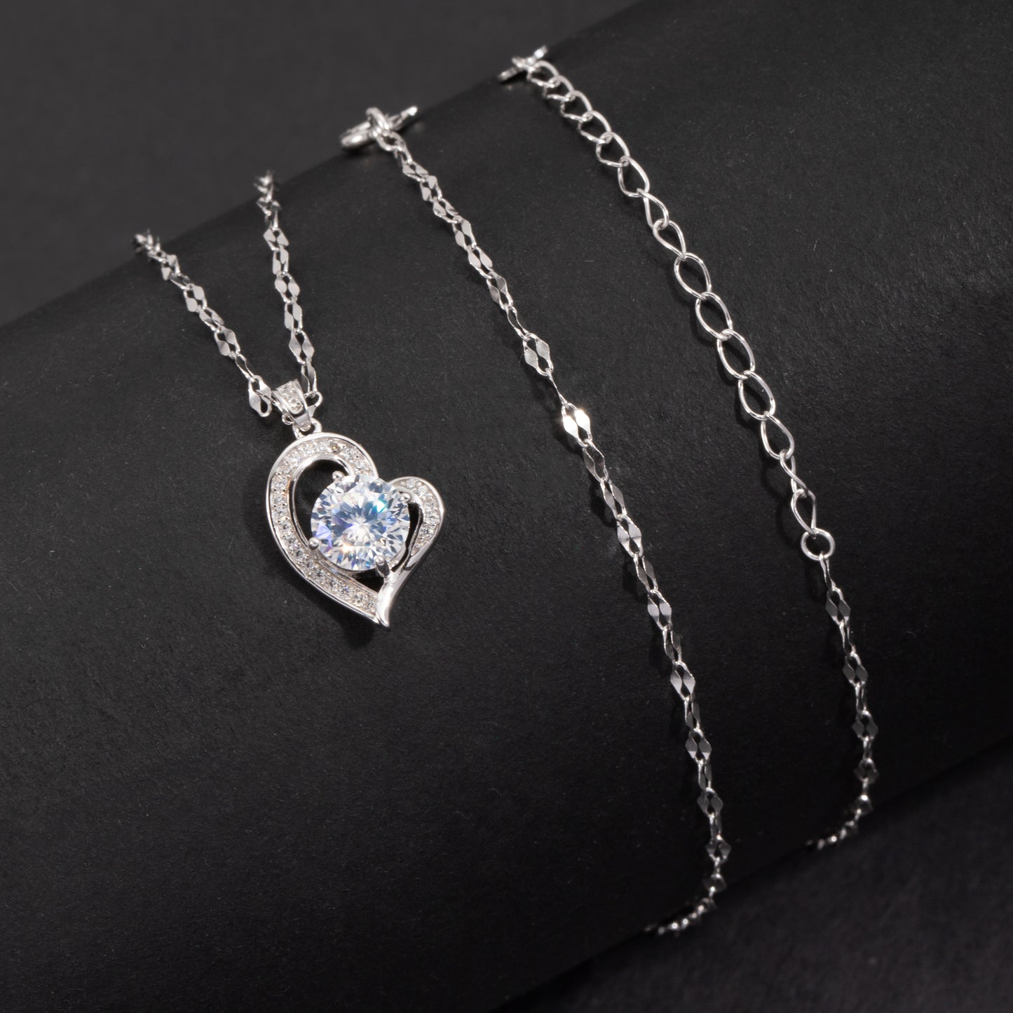 Sterling Silver Heart Moissanite 1 Carat Pendant Necklace