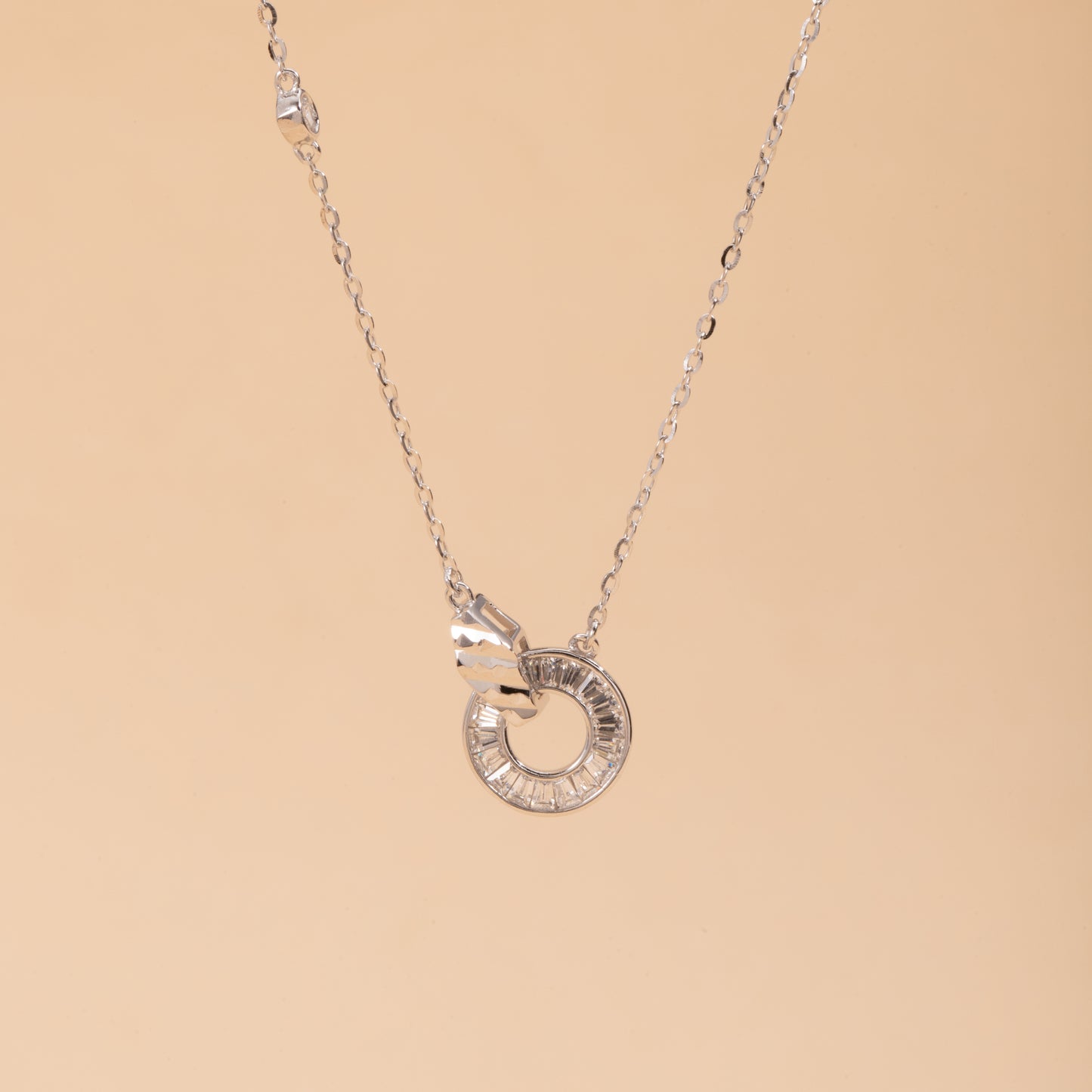 Sterling Silver Circle C/Z Pendant Necklace White Gold 18K Yellow Gold Plating