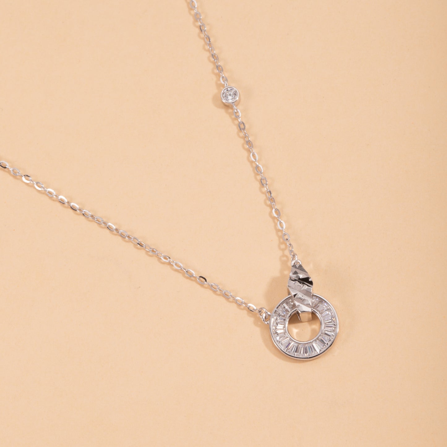 Sterling Silver Circle C/Z Pendant Necklace White Gold 18K Yellow Gold Plating