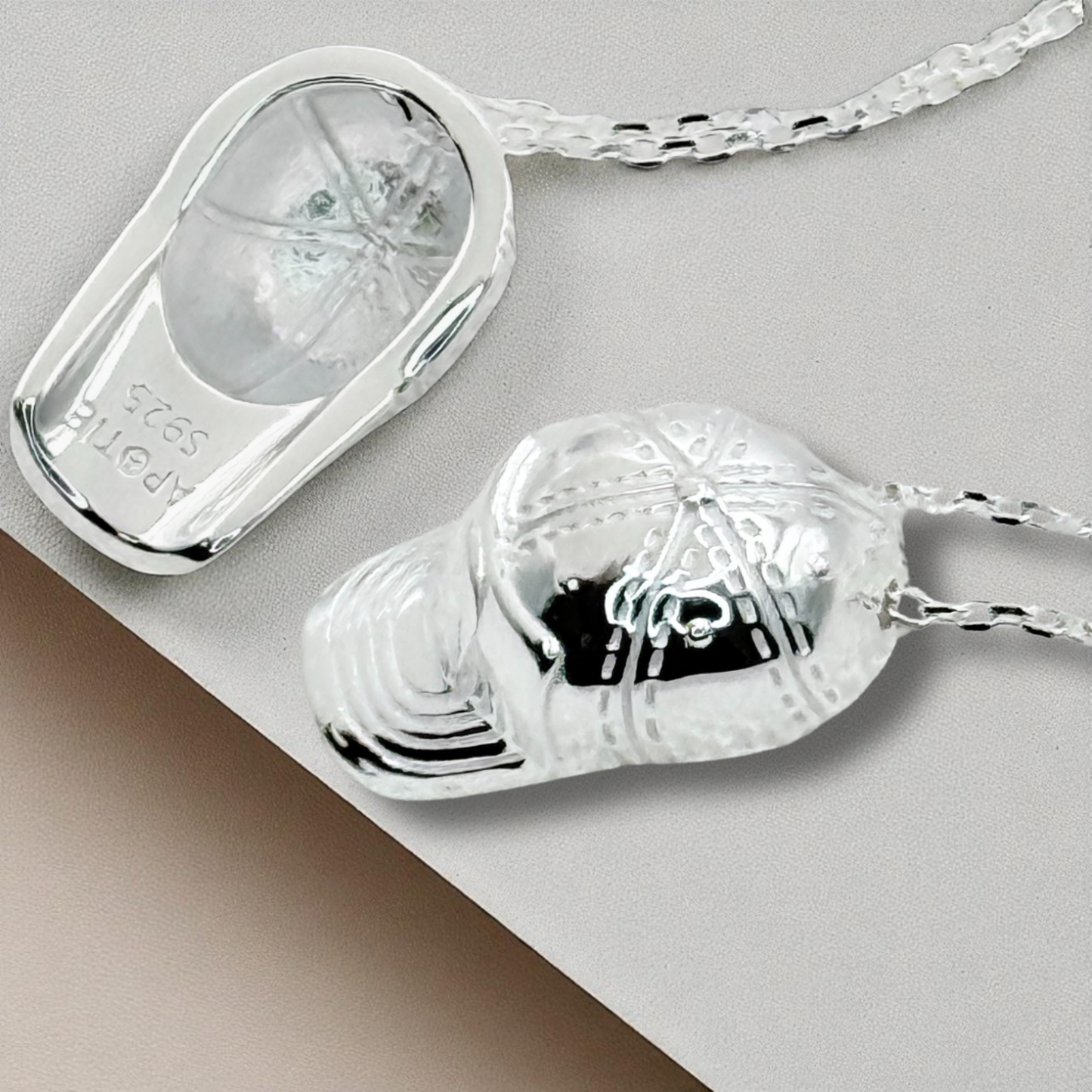 S925 Sterling Silver Iconic Cap Necklace