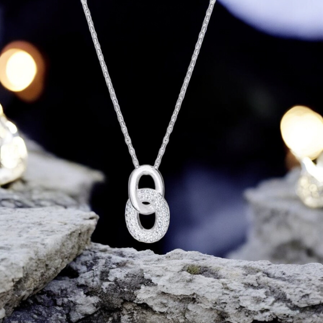 Sterling Silver Cubic Zirconia Interlocking Link Necklace