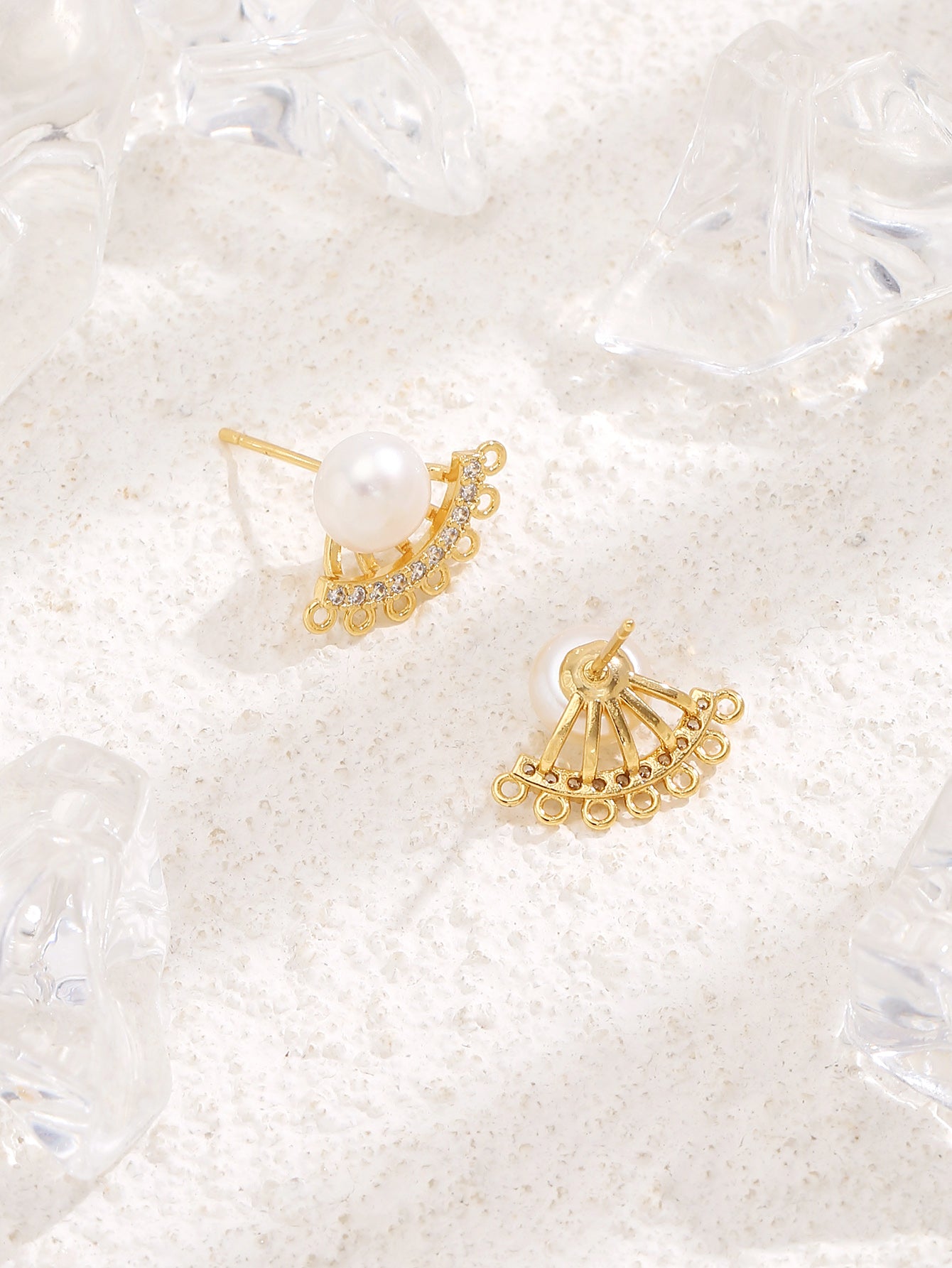 Fan Shaped Freshwater Pearl Stud Earrings - Gold/Silver
