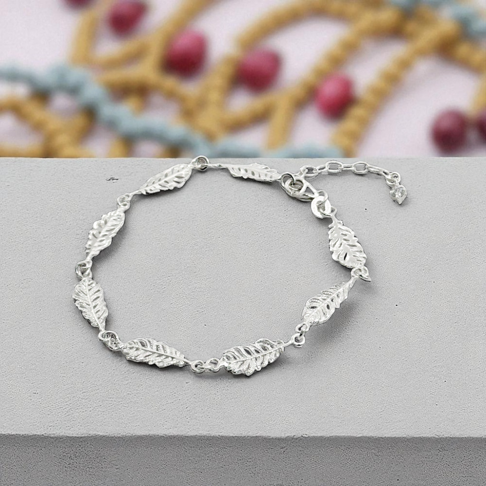 S925 Sterling Silver Nature's Embrace Bracelet