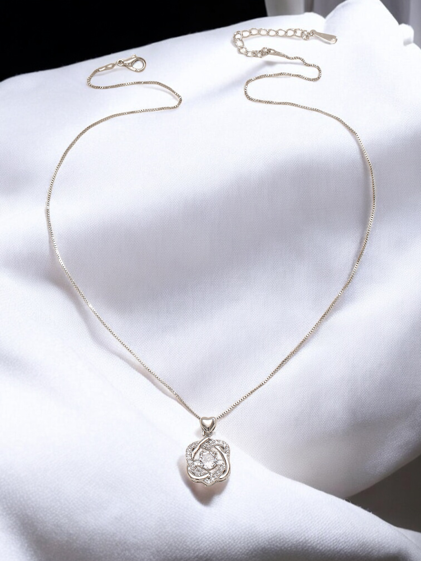 Linked Heart Crystal Necklace with Message Card For Fiancee Valentine's Day