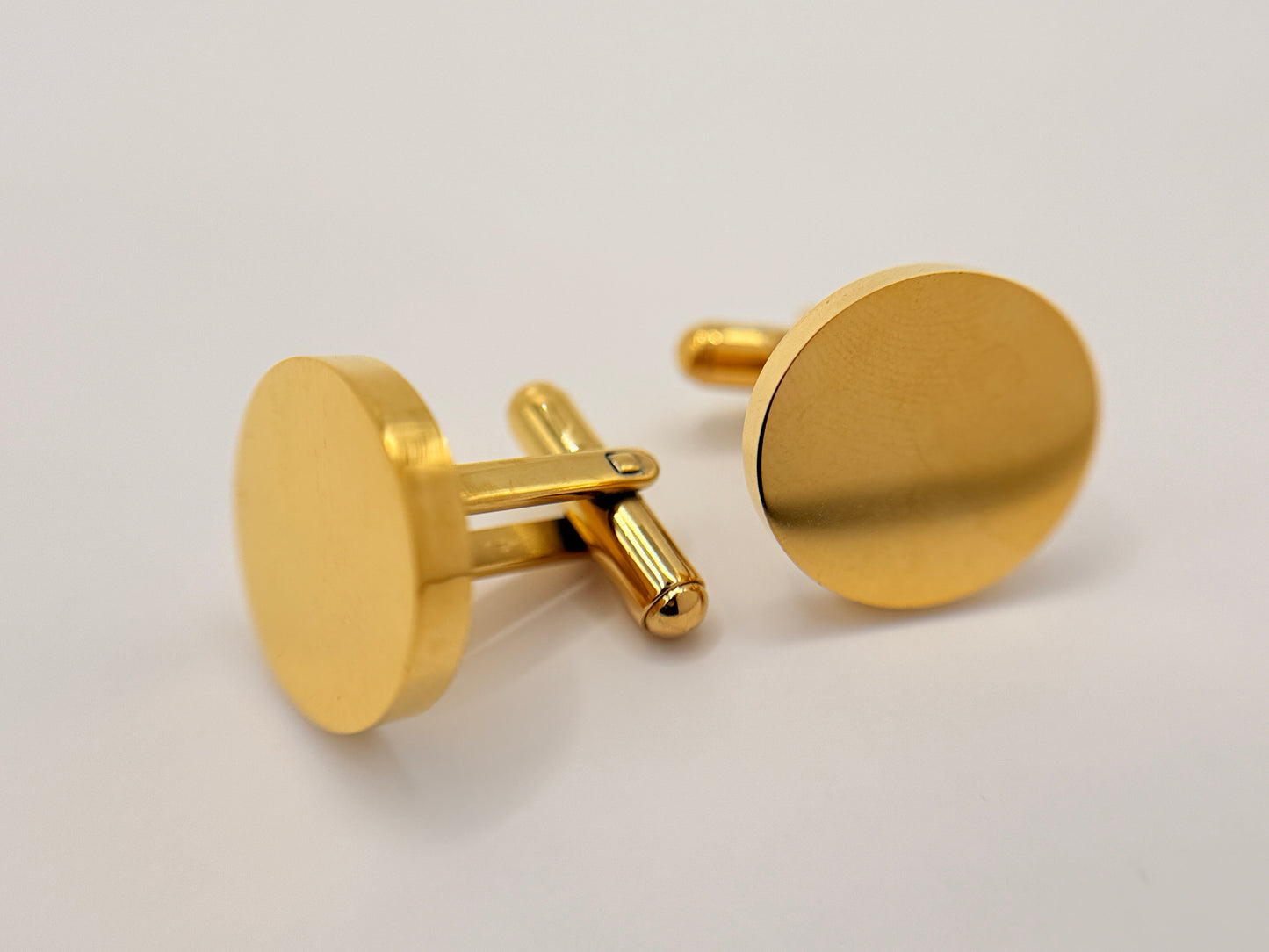 Men's Silver Round Stainless Steel Cufflinks